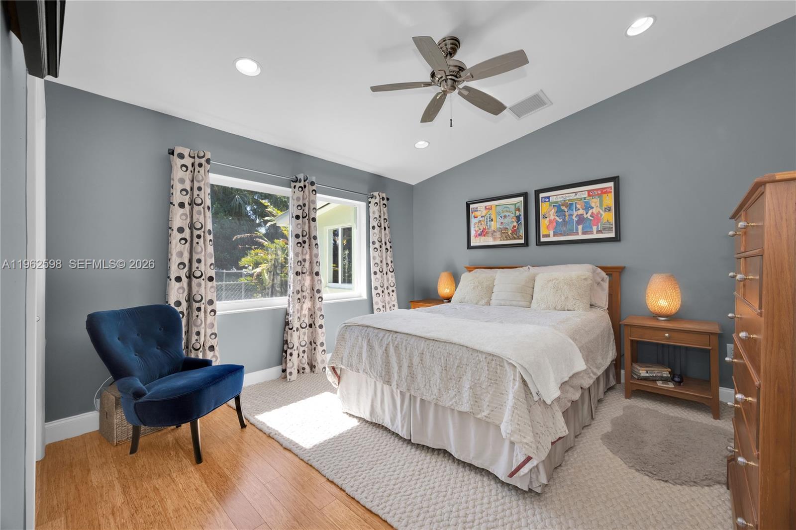 OAKRIDGE ESTATES SEC 3 - Residential