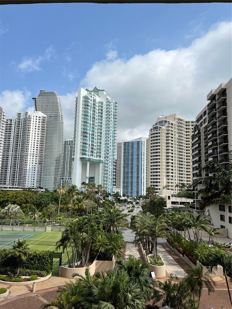 BRICKELL KEY ONE CONDO - Residential