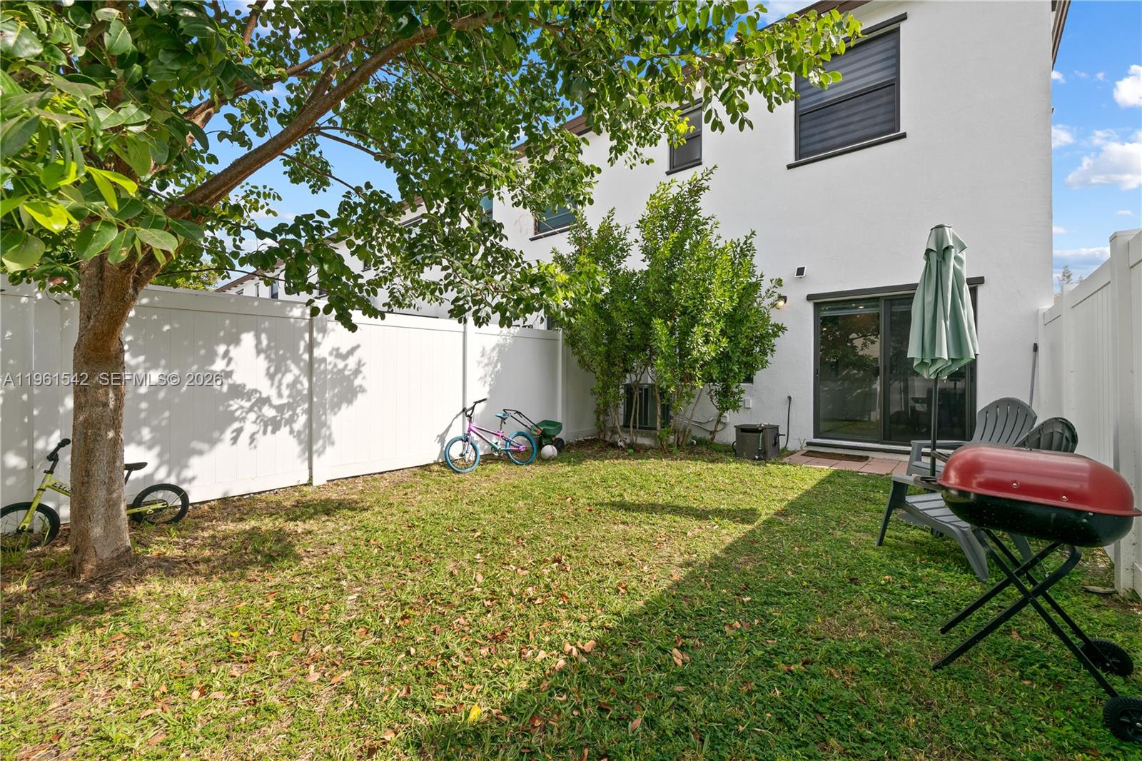 AQUABELLA NORTH REPLAT - Residential