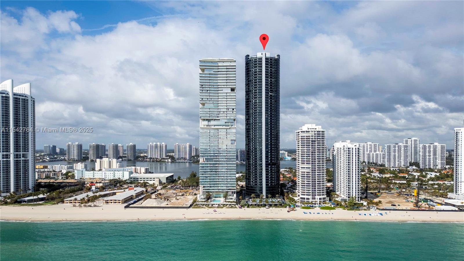 18555 COLLINS AVENUE COND - Residential