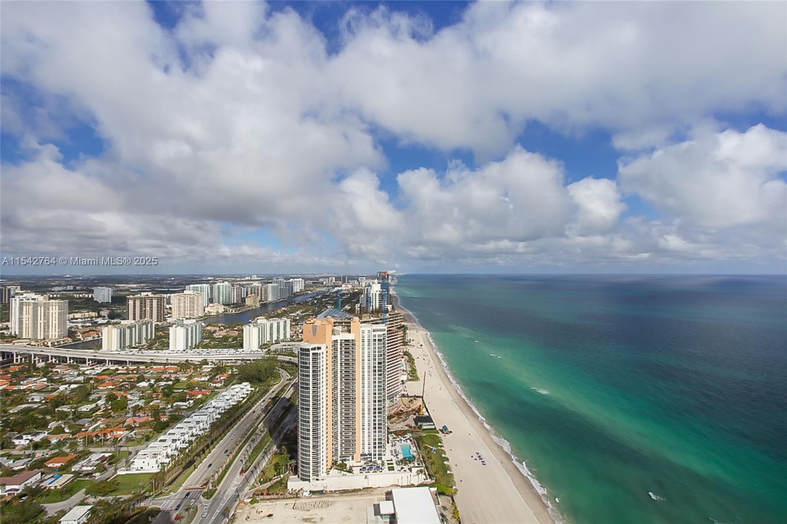 Property for Sale at 18555 Collins Ave 4605, Sunny Isles Beach, Miami-Dade County, Florida - Bedrooms: 4 
Bathrooms: 5  - $5,290,000