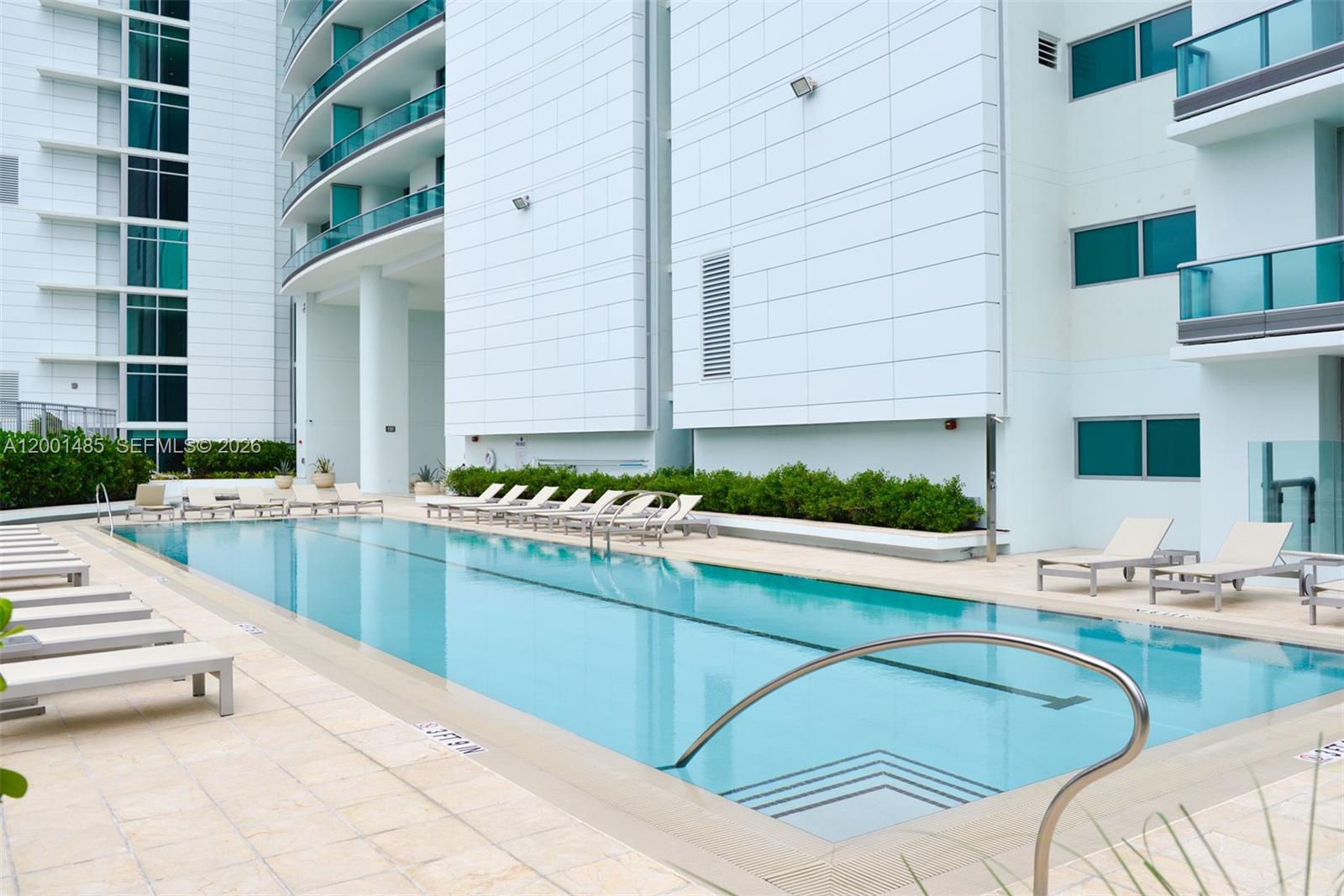 900 BISCAYNE BAY CONDO - Residential Lease