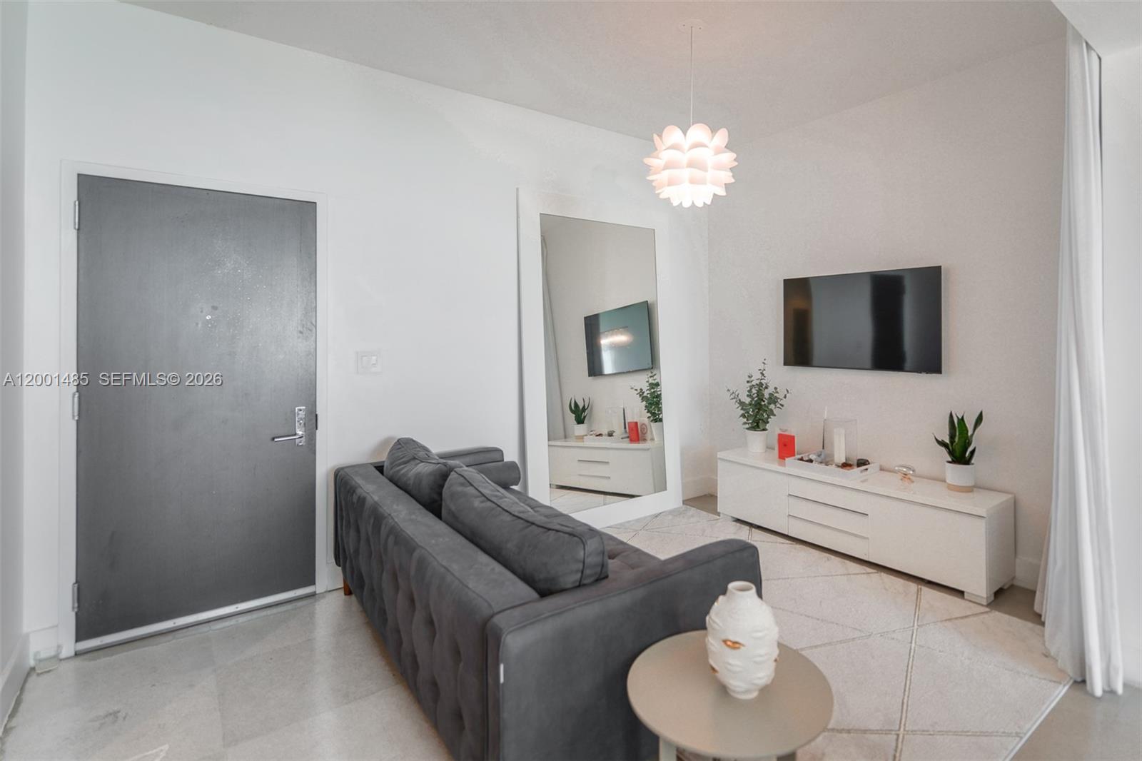 900 BISCAYNE BAY CONDO - Residential Lease