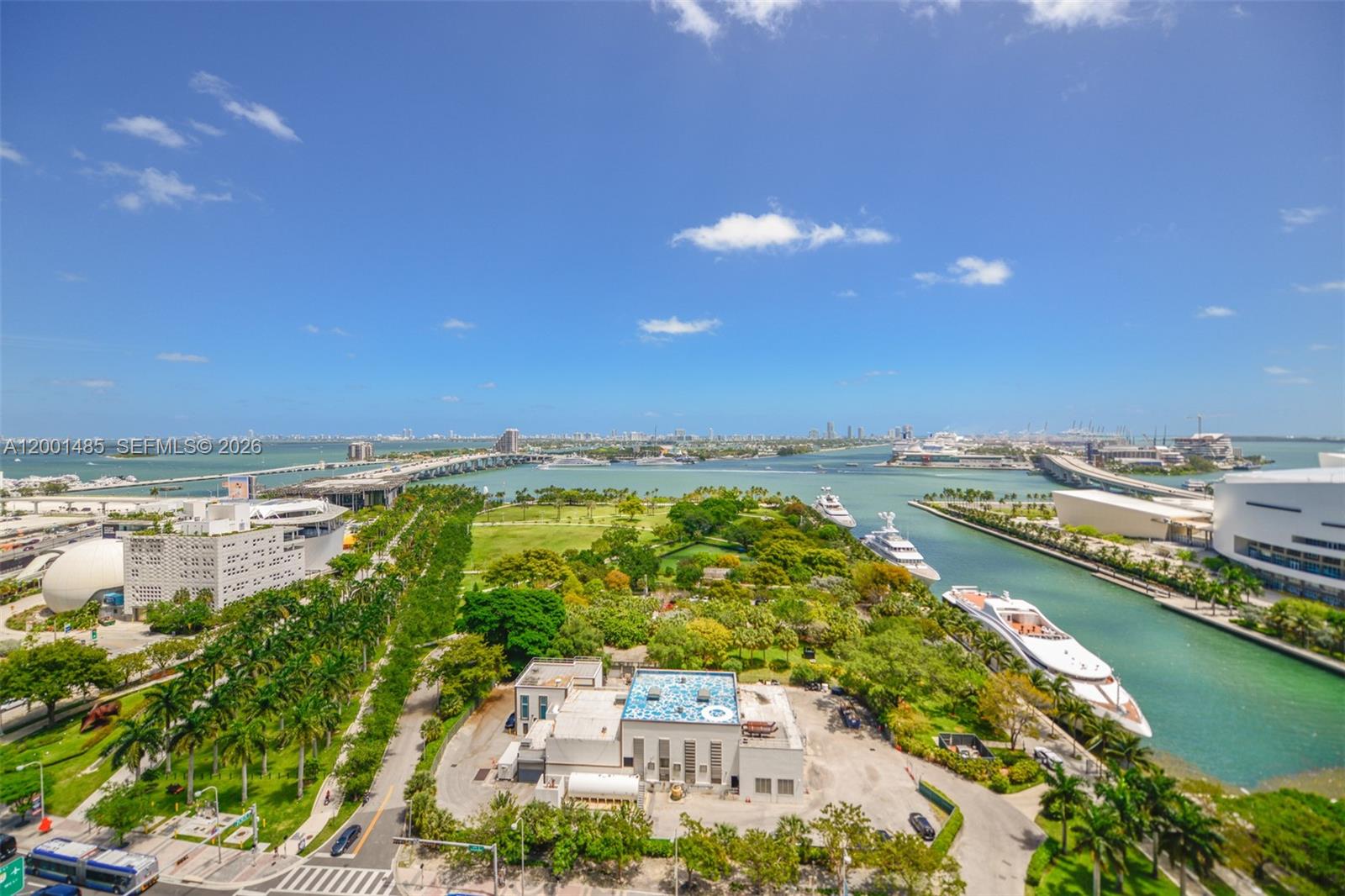 900 BISCAYNE BAY CONDO - Residential Lease