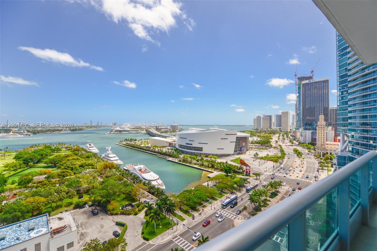 900 BISCAYNE BAY CONDO - Residential Lease