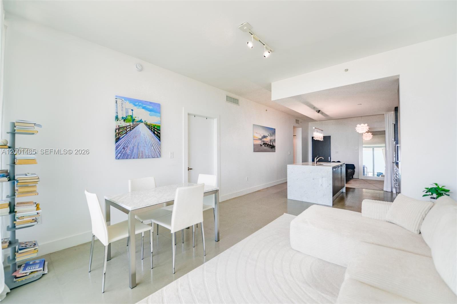 900 BISCAYNE BAY CONDO - Residential Lease