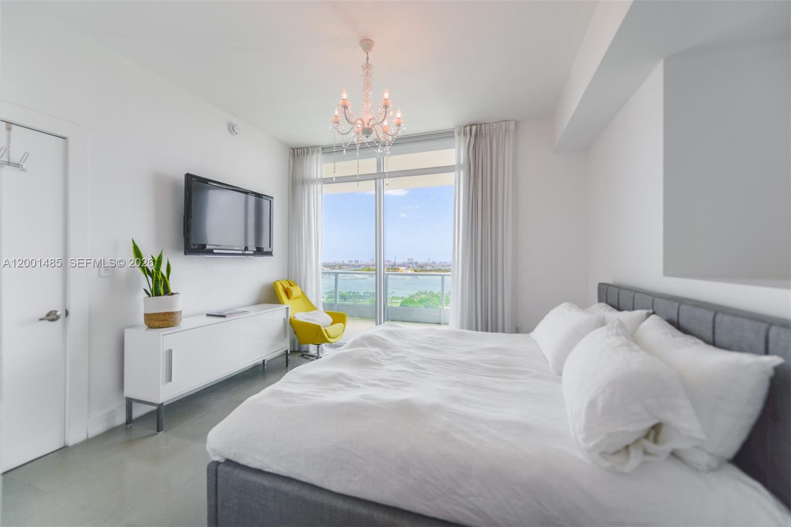 900 BISCAYNE BAY CONDO - Residential Lease