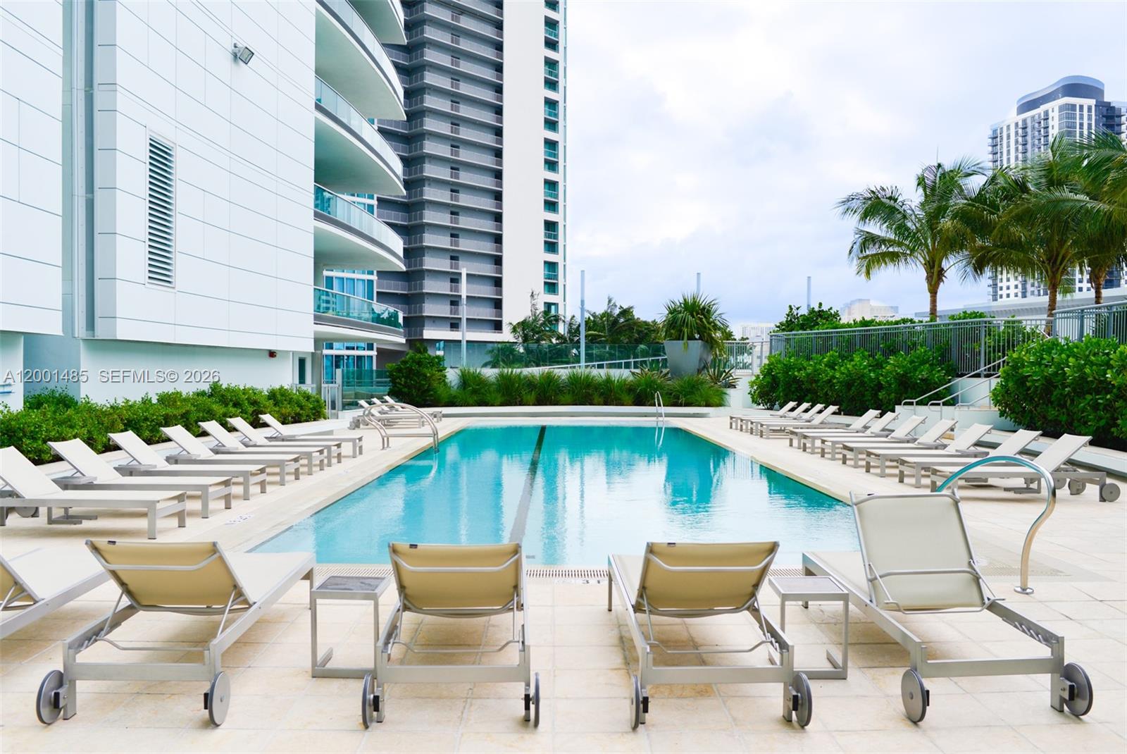900 BISCAYNE BAY CONDO - Residential Lease