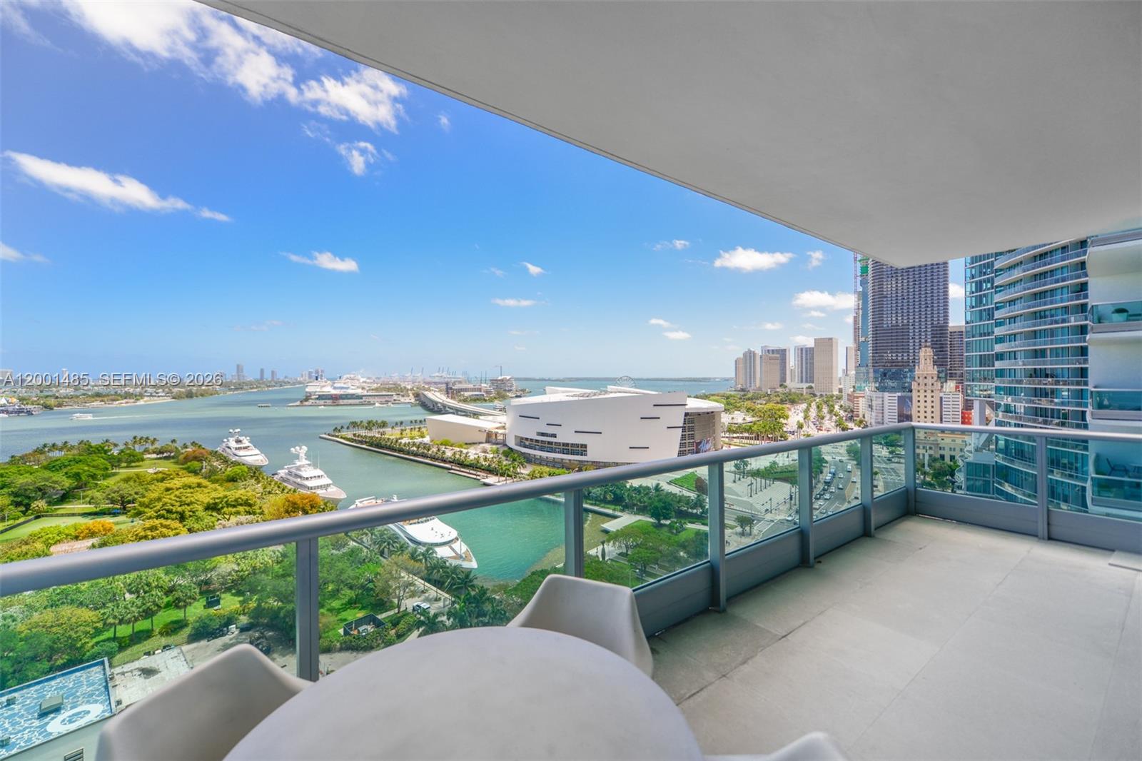 900 BISCAYNE BAY CONDO - Residential Lease