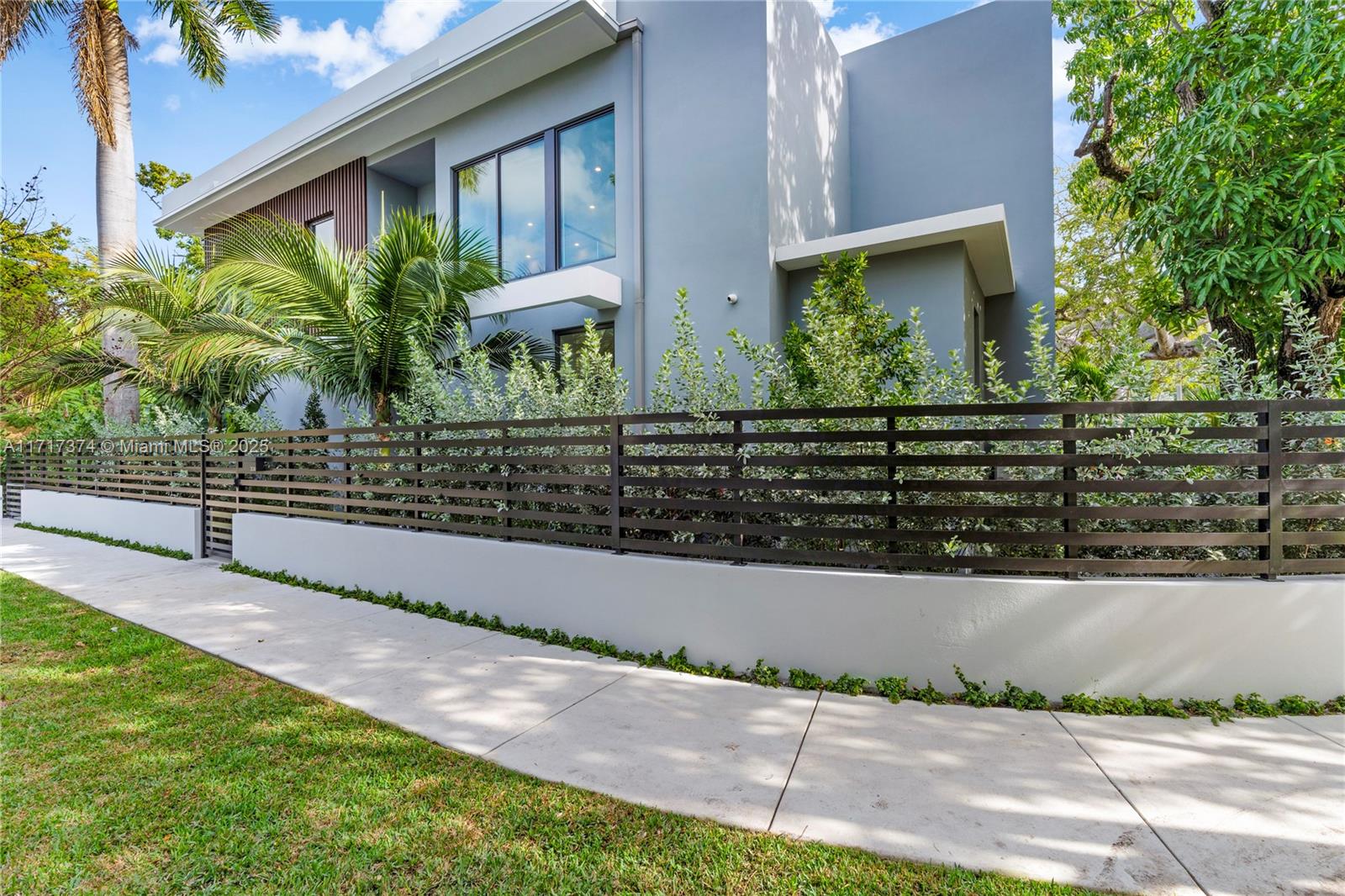 BABBITT & BATES - Residential