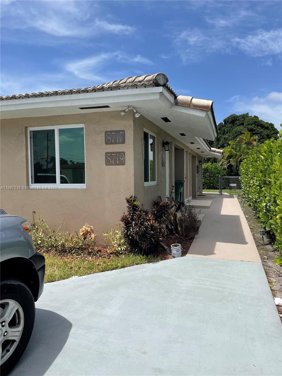 BIRD RD HIGHLANDS - Residential Lease