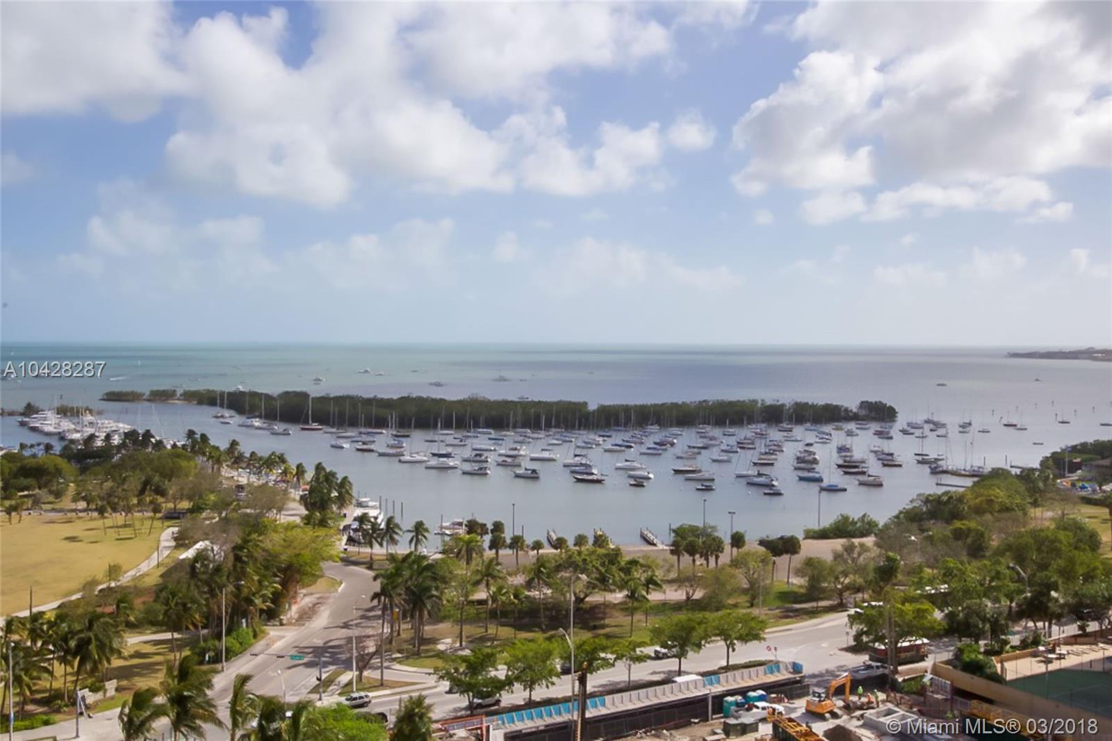 RITZ CARLTON - Residential