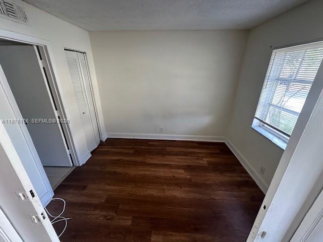 NO 1 PALM-AIRE VILLAGE CO - Residential Lease