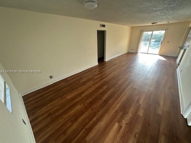 NO 1 PALM-AIRE VILLAGE CO - Residential Lease