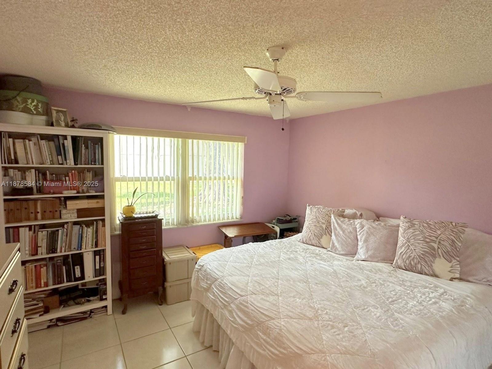 HIGH POINT CONDO SEC 4 - Residential