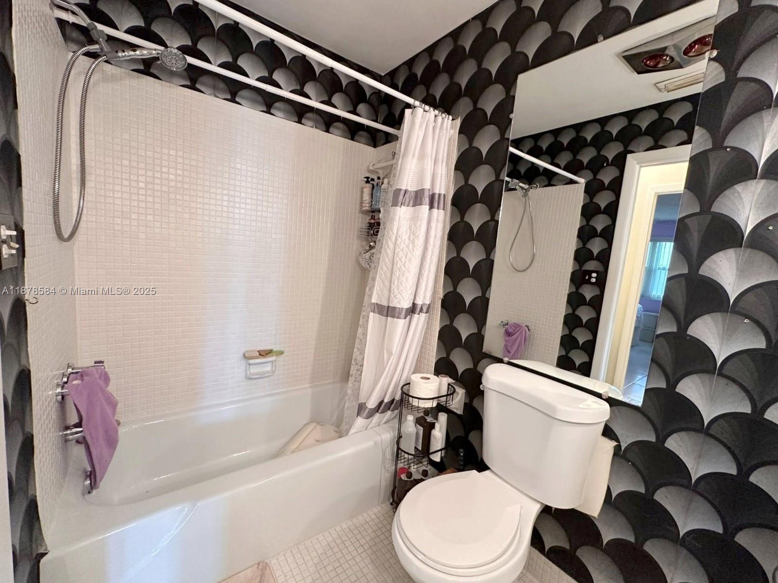 HIGH POINT CONDO SEC 4 - Residential