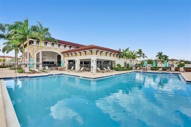 AQUABELLA NORTH REPLAT - Residential