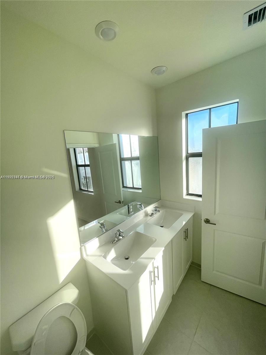 AQUABELLA NORTH REPLAT - Residential