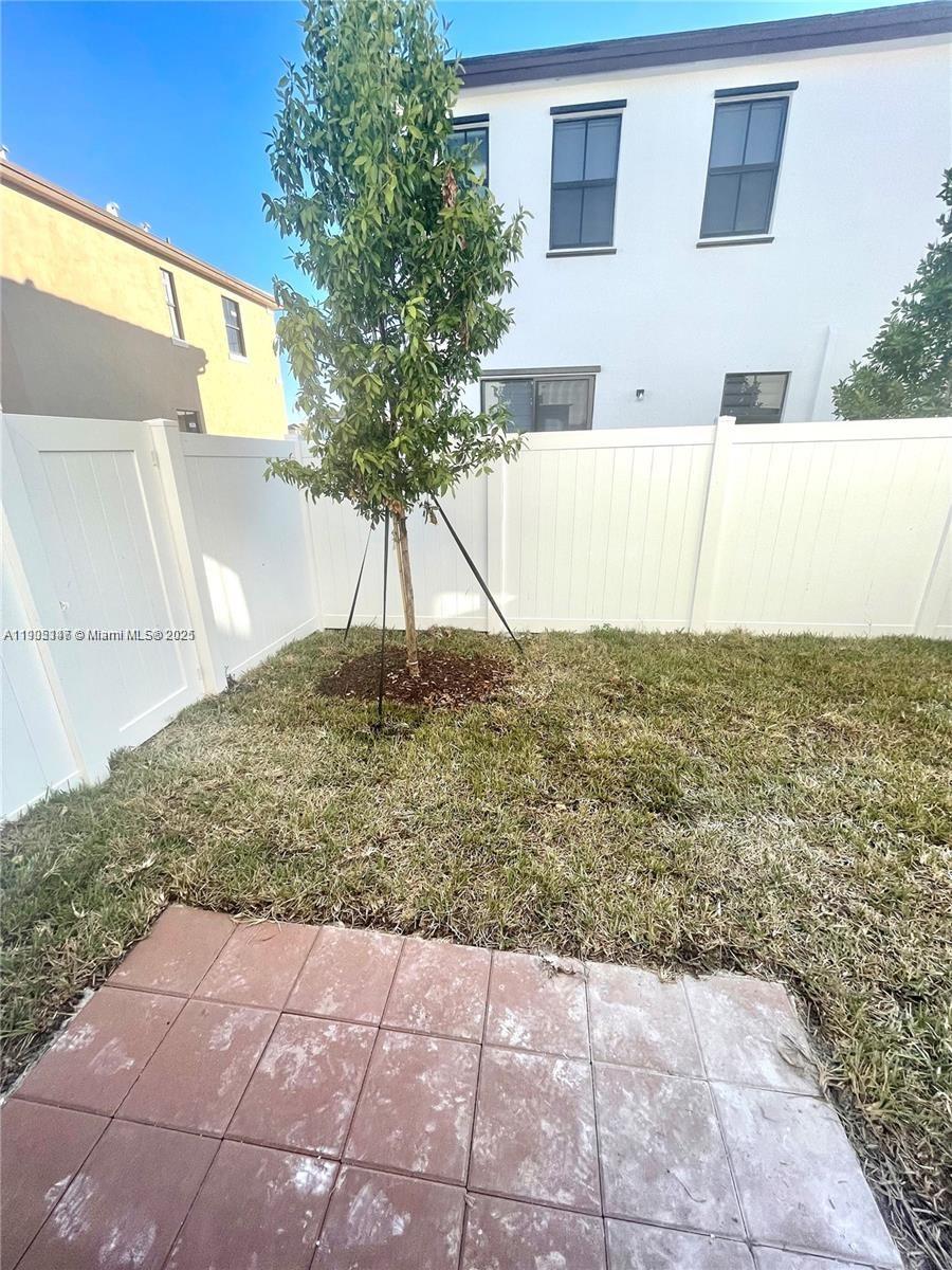 AQUABELLA NORTH REPLAT - Residential