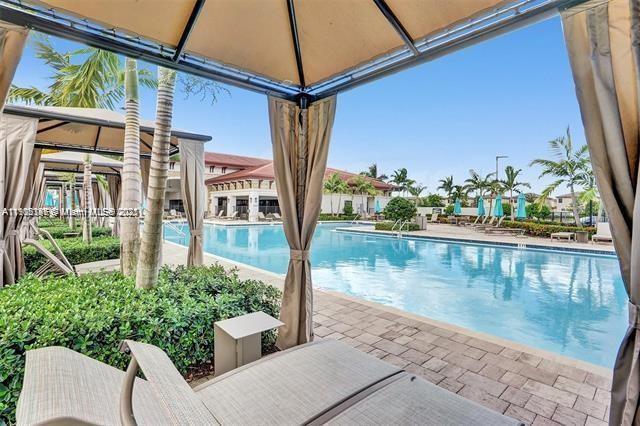 AQUABELLA NORTH REPLAT - Residential