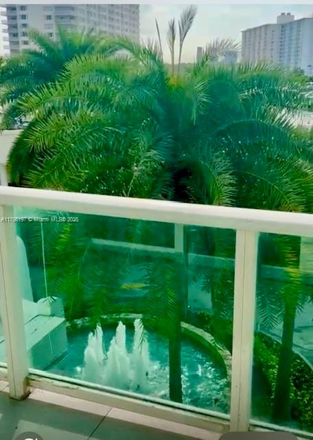 ARLEN HOUSE EAST CONDO - Residential