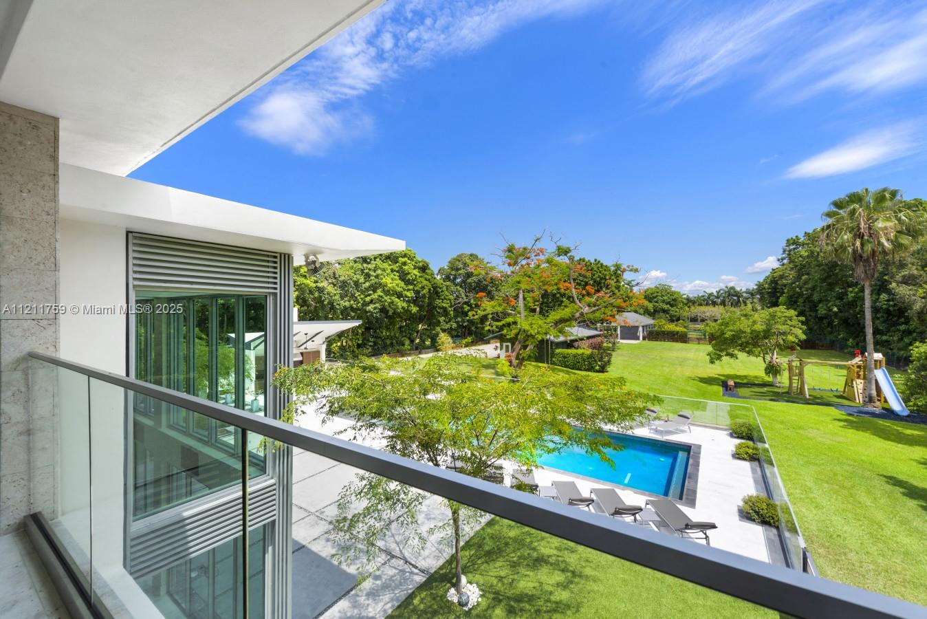 EVERGLADES SUGAR & LAND C - Residential Lease