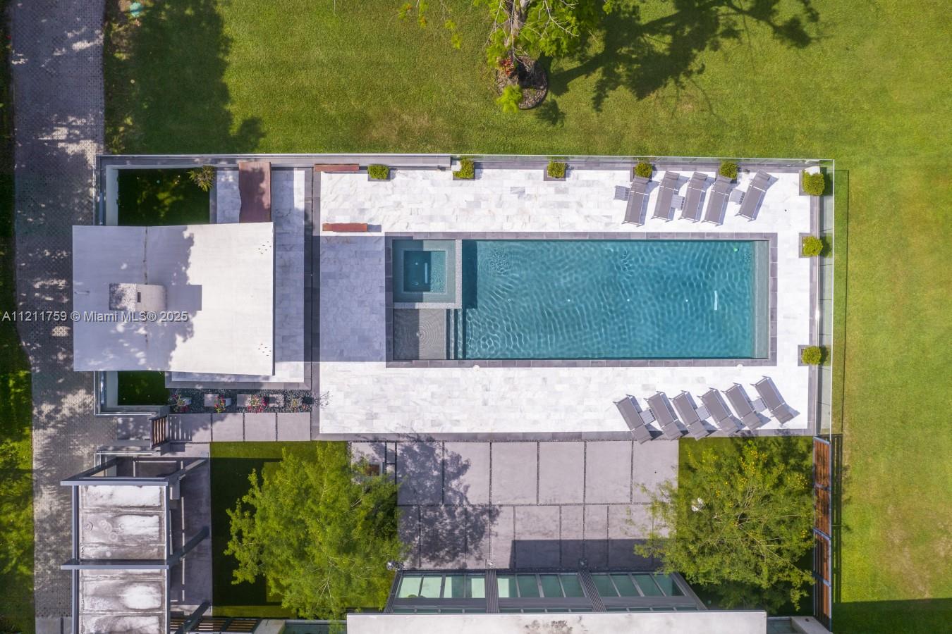 EVERGLADES SUGAR & LAND C - Residential Lease