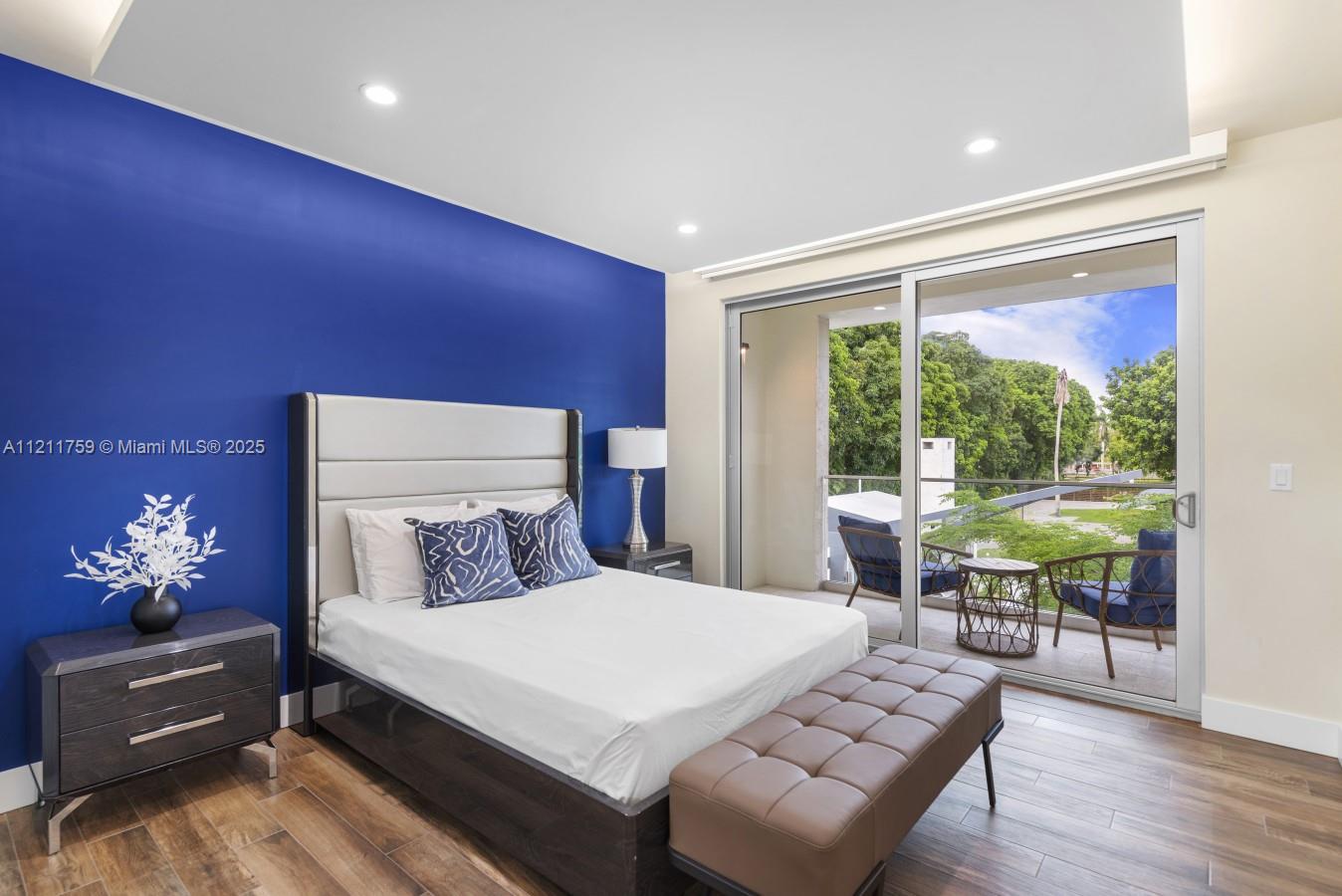 EVERGLADES SUGAR & LAND C - Residential Lease