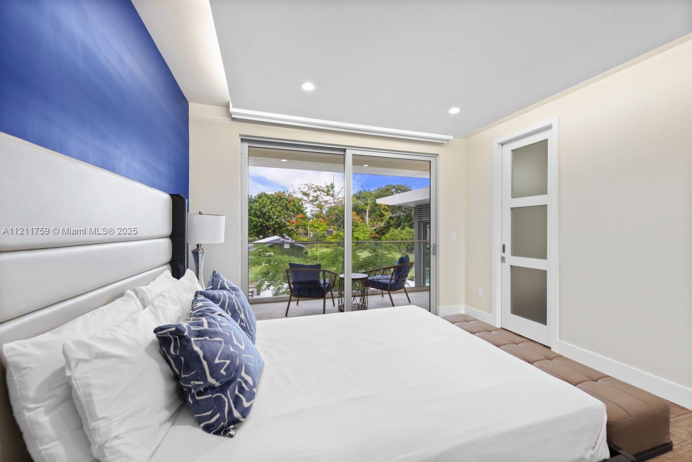 EVERGLADES SUGAR & LAND C - Residential Lease