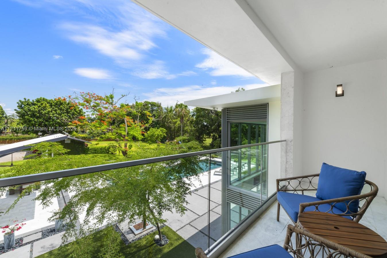 EVERGLADES SUGAR & LAND C - Residential Lease