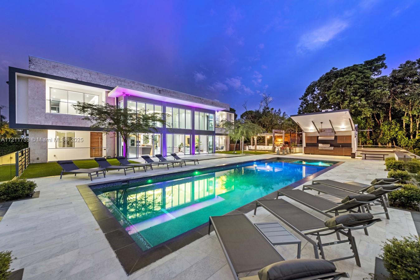 EVERGLADES SUGAR & LAND C - Residential Lease