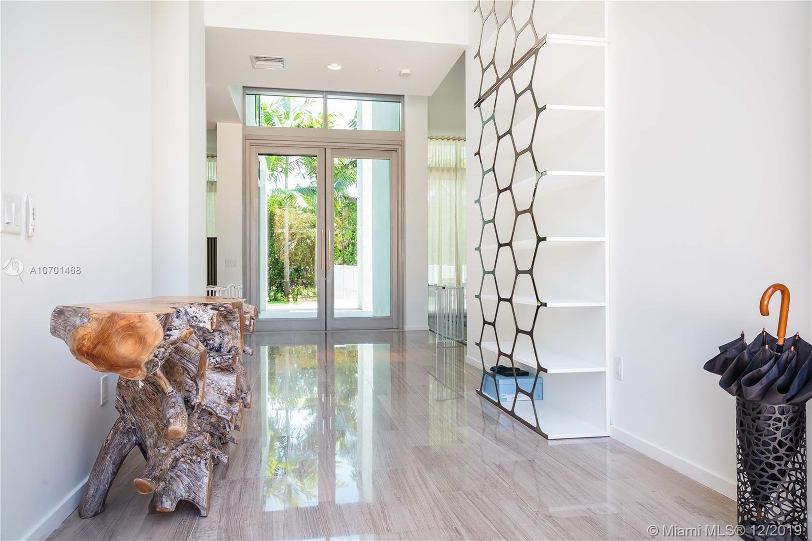 OCEANA KEY BISCAYNE CONDO - Residential