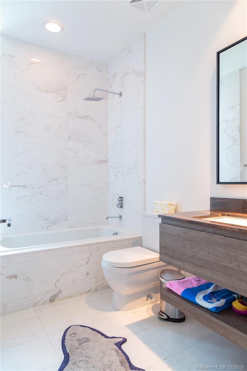 OCEANA KEY BISCAYNE CONDO - Residential