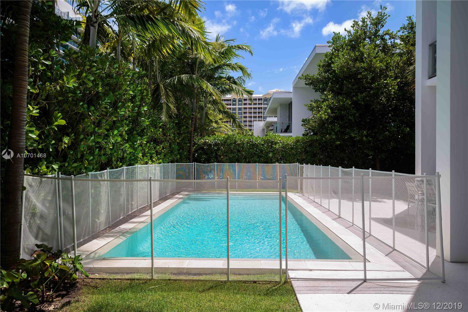 OCEANA KEY BISCAYNE CONDO - Residential