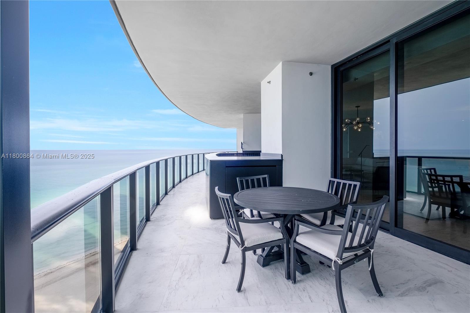 18555 COLLINS AVENUE COND - Residential