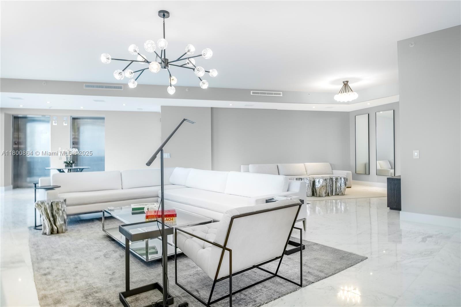18555 COLLINS AVENUE COND - Residential