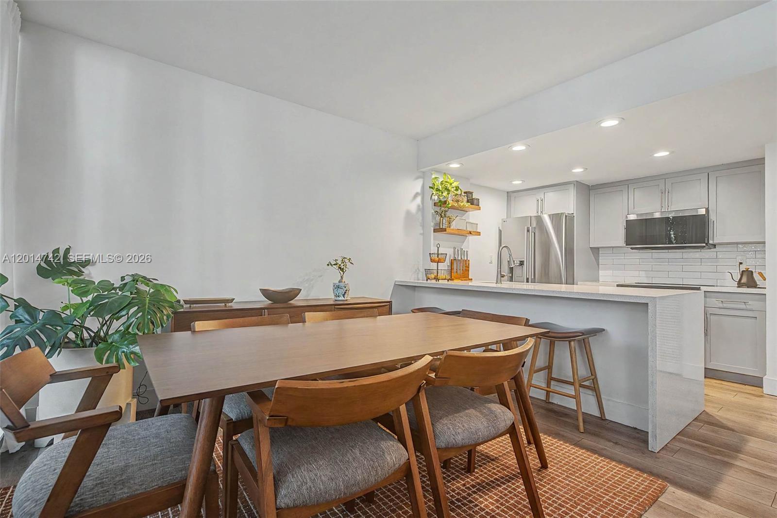 JACKSON PEACOCKS SUB 3-18 - Residential Lease