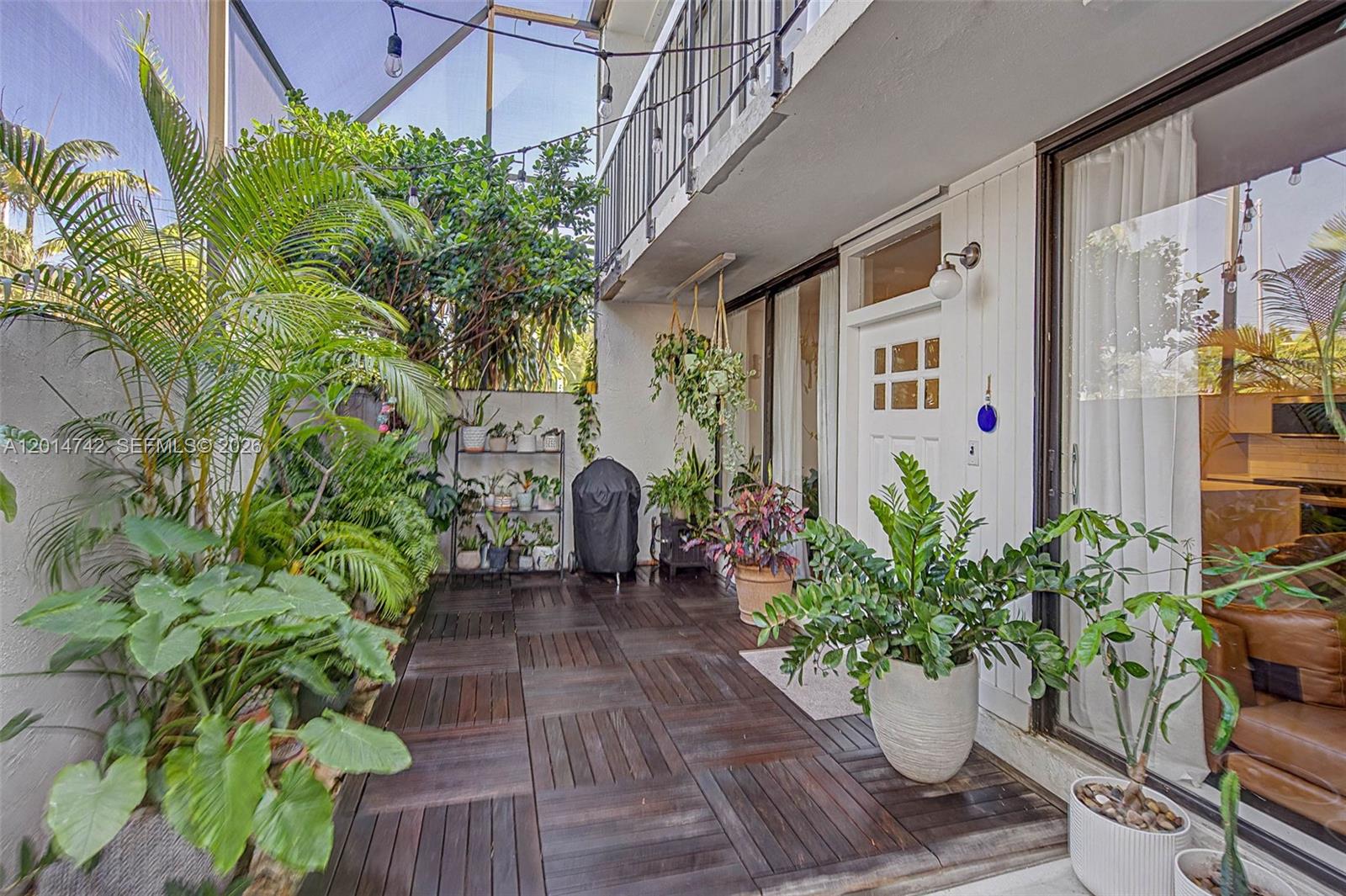 JACKSON PEACOCKS SUB 3-18 - Residential Lease