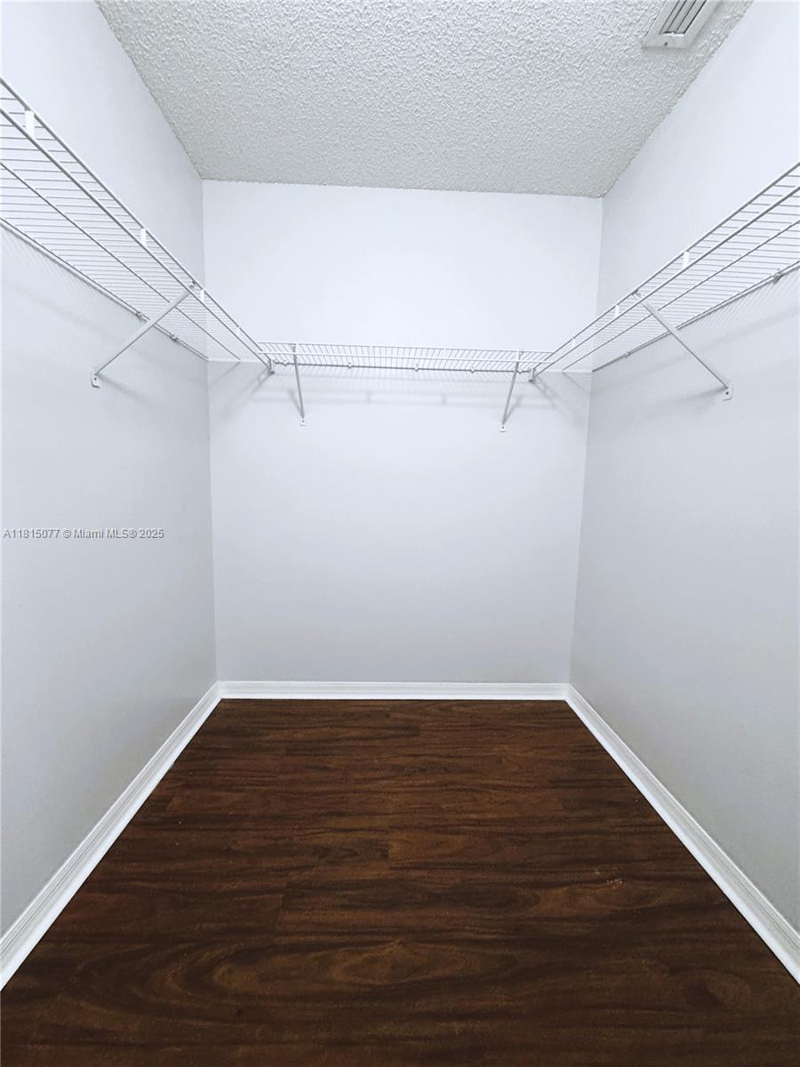 BRIGHTONS MEADOW TRACE - Residential