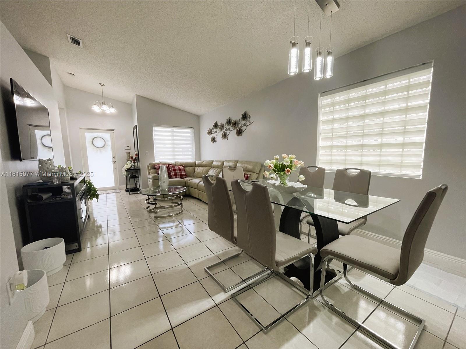 BRIGHTONS MEADOW TRACE - Residential