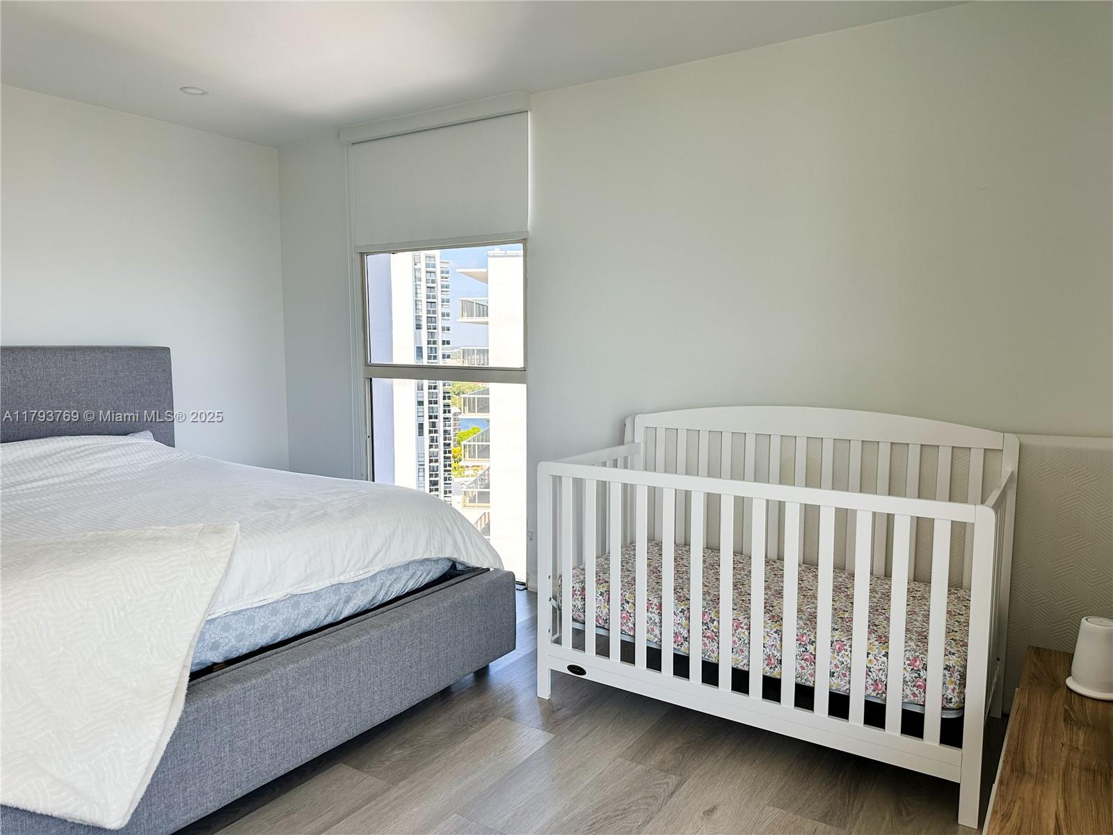 FLAMENCO CONDO TOWER I - Residential