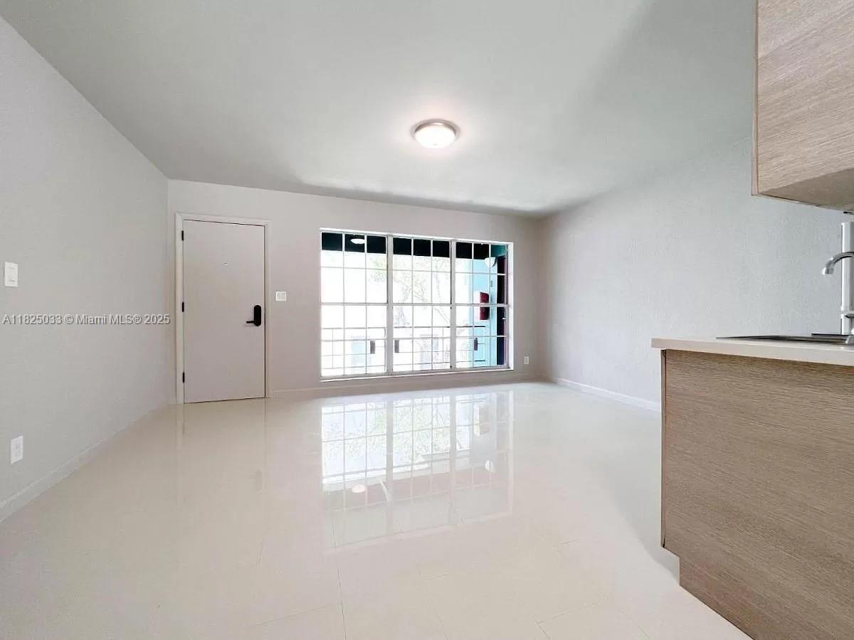 COLEE HAMMOCK - Residential Lease