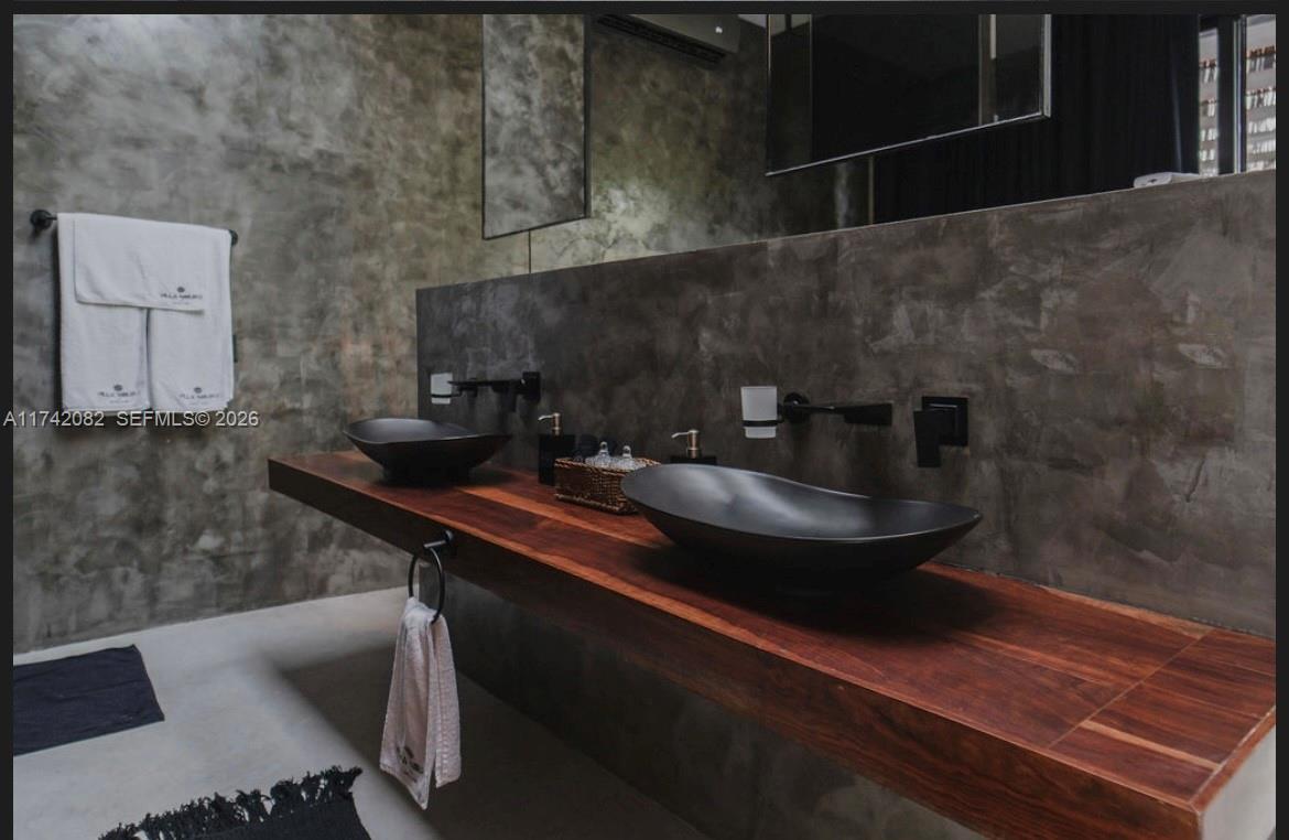 villa niburu - Residential