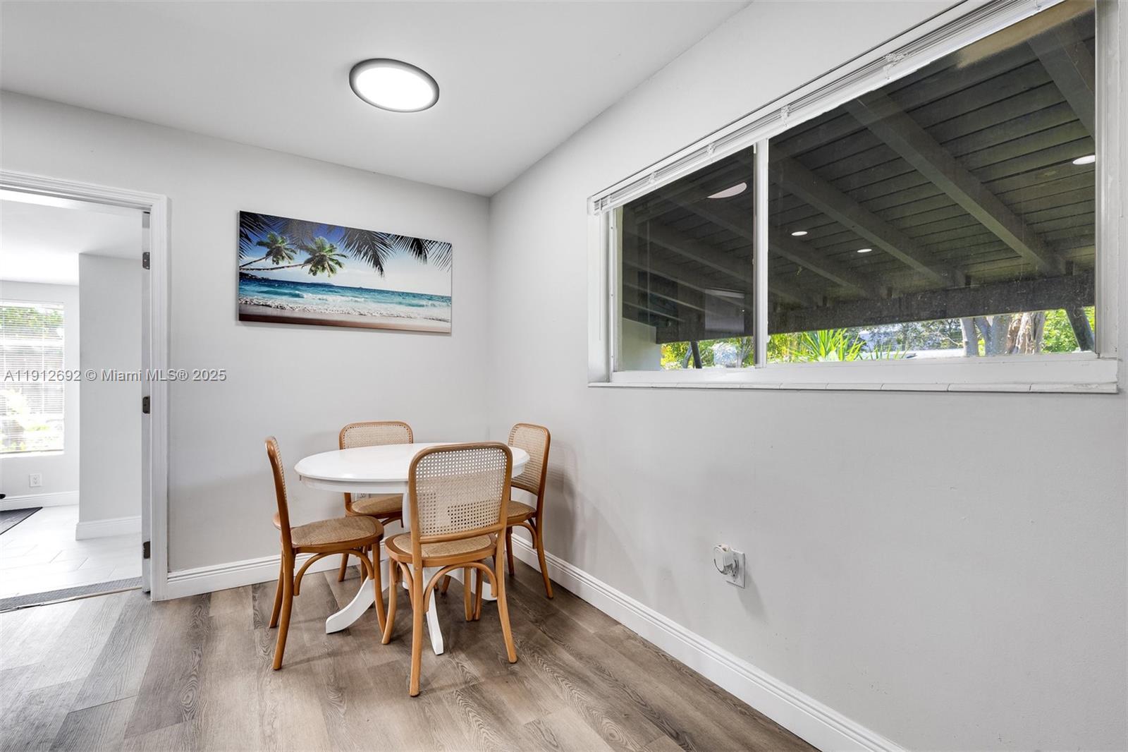 PALM BEACH SQUARE UNIT 4 - Residential