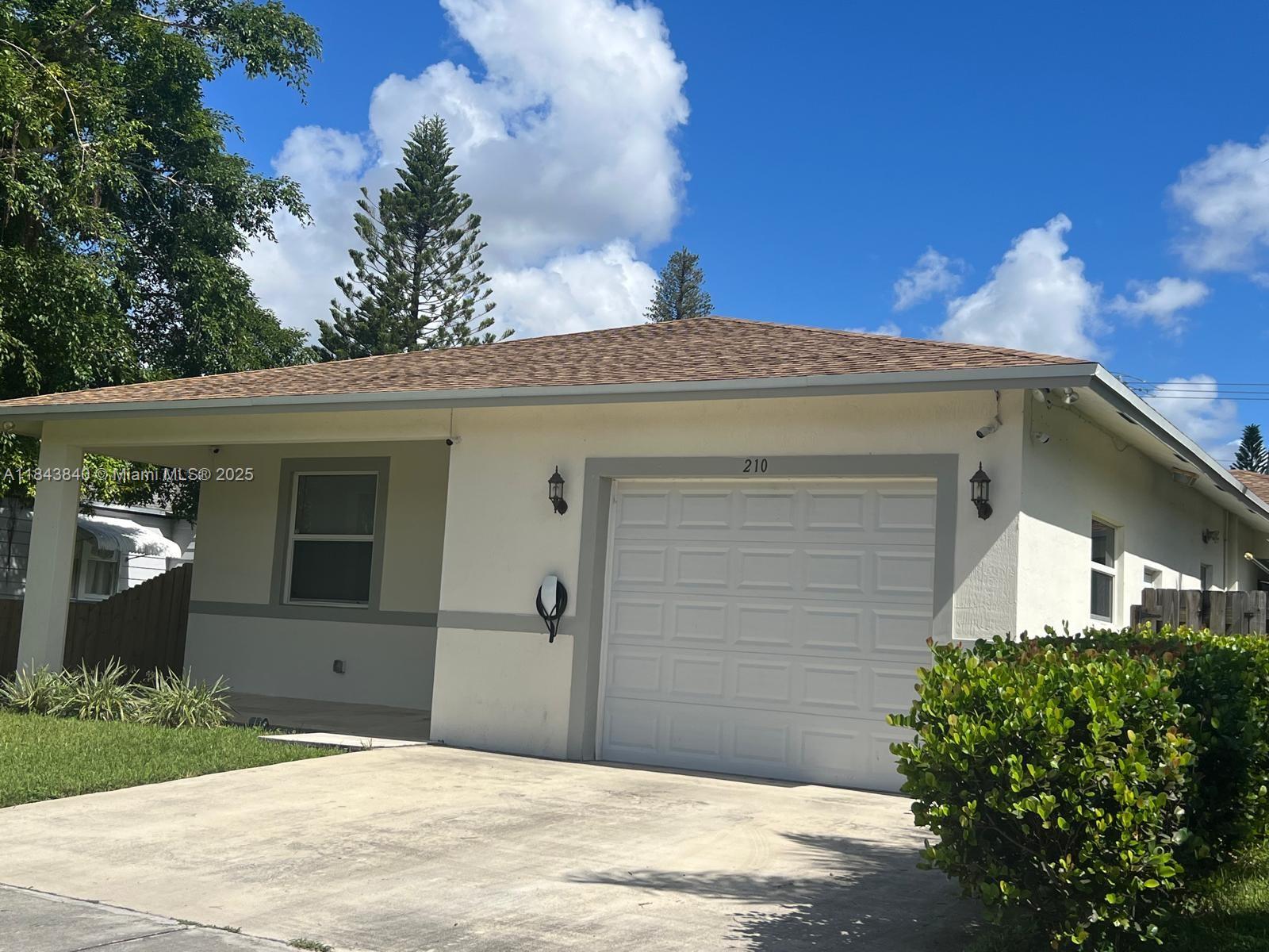 DANIA HEIGHTS - Residential Lease