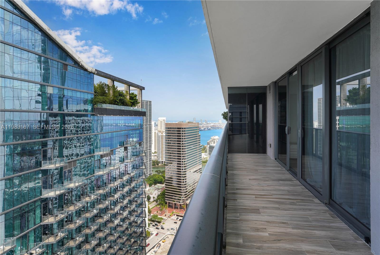 801 SMA RESIDENCES CONDO - Residential