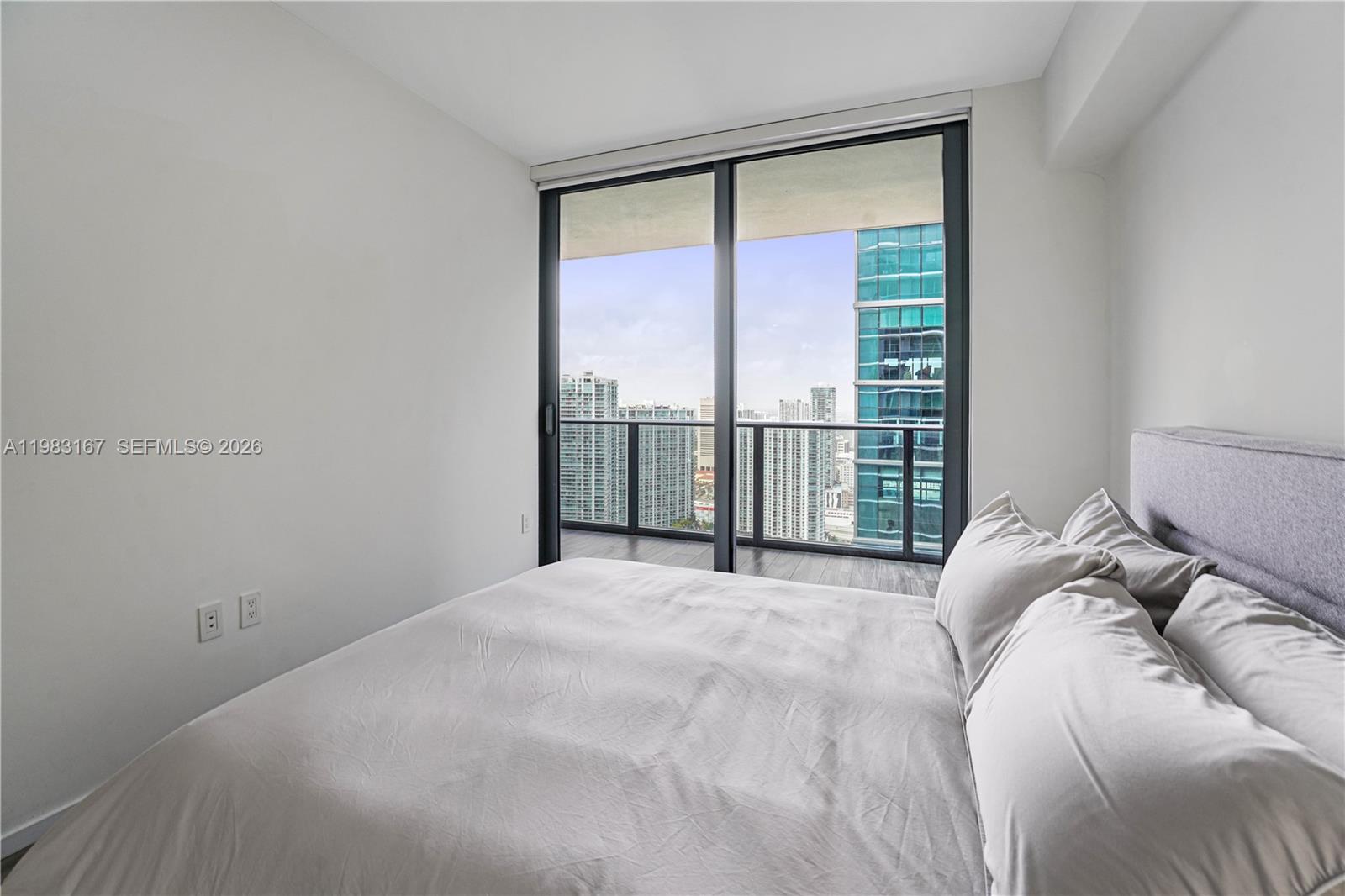 801 SMA RESIDENCES CONDO - Residential