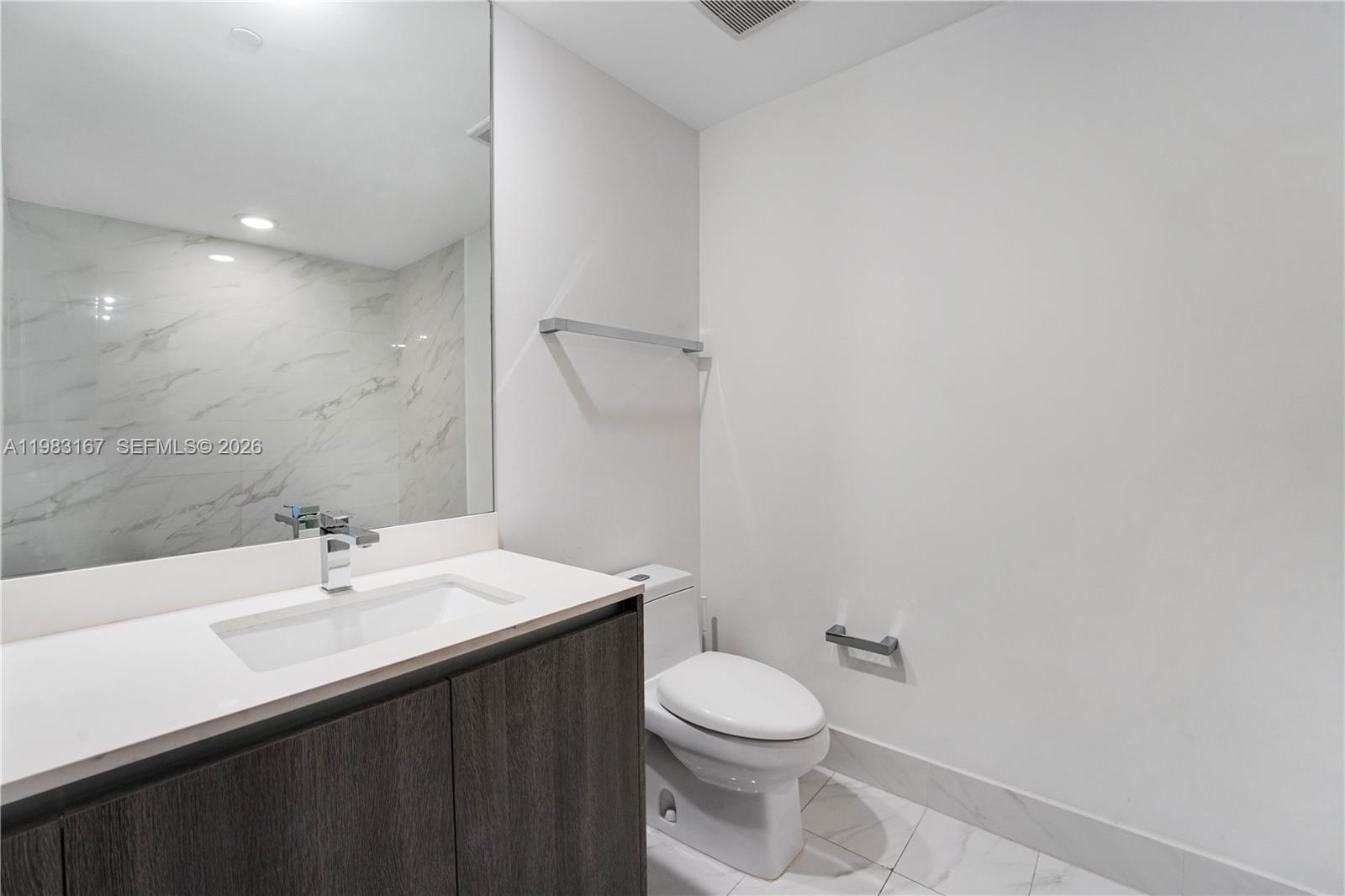 801 SMA RESIDENCES CONDO - Residential
