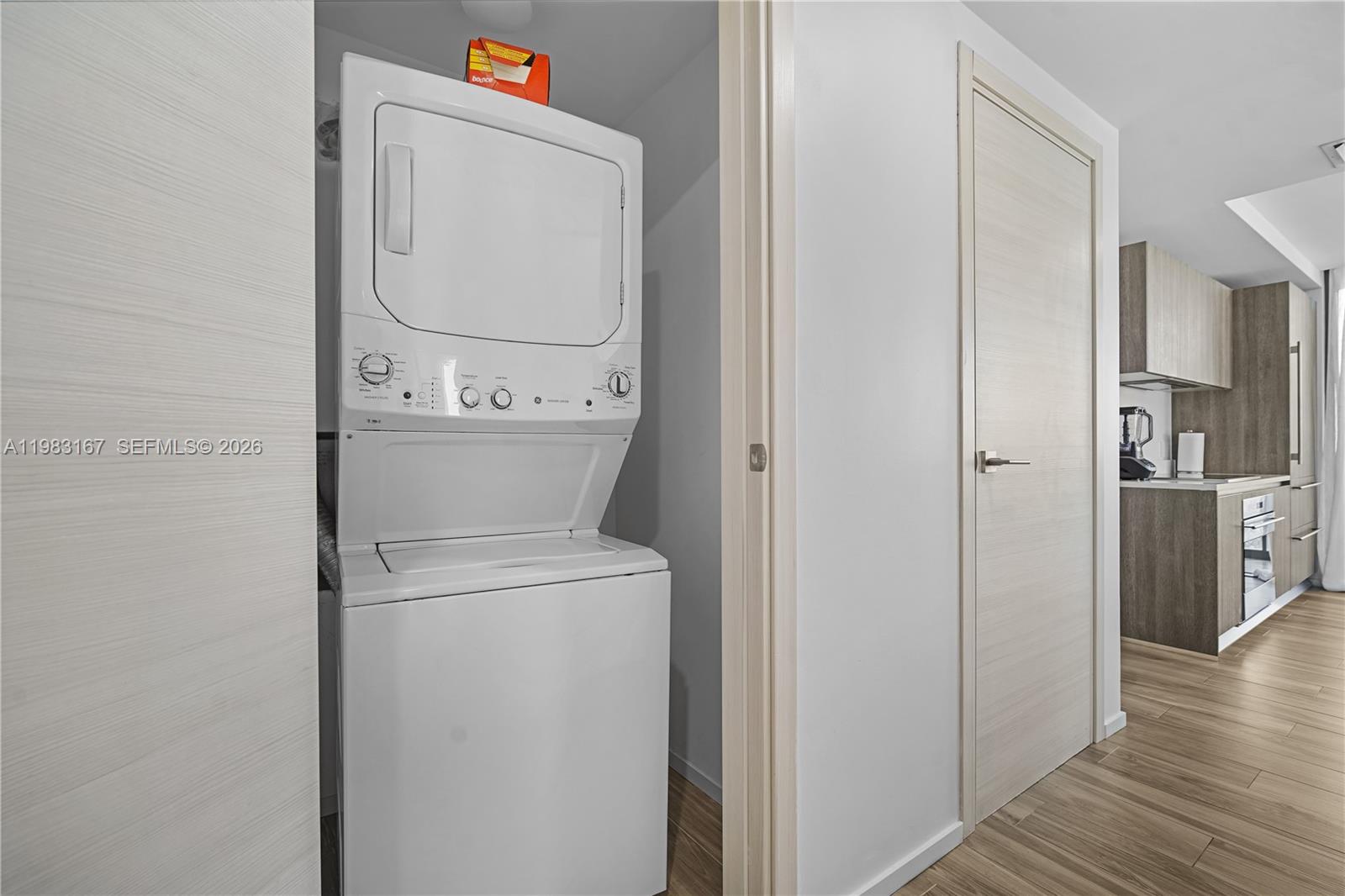 801 SMA RESIDENCES CONDO - Residential