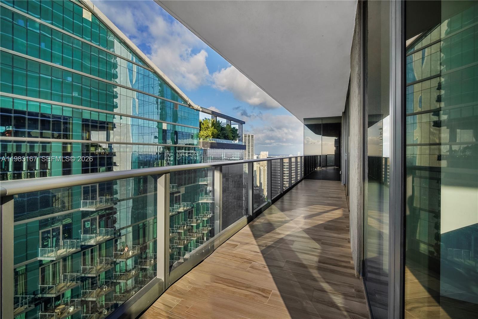 801 SMA RESIDENCES CONDO - Residential